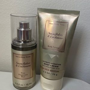 Bath and body works Snowflakes and Cashmere mini bundle